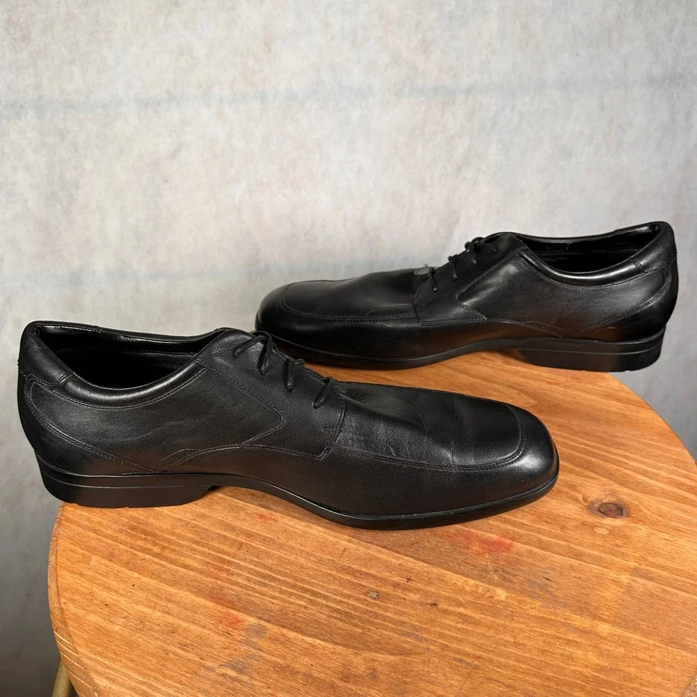 Rockport dress shoes